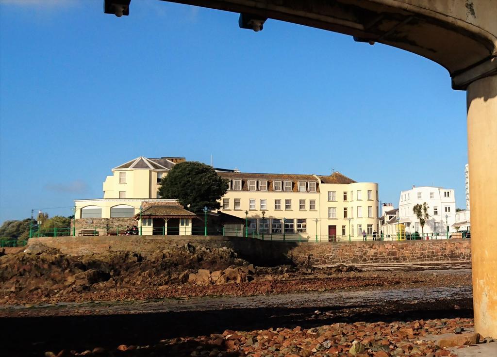 Fort D'Auvergne Hotel Saint Helier Eksteriør billede